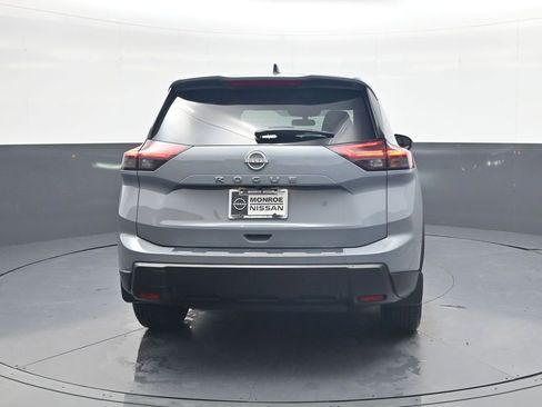 New 2026 Nissan Rogue SV image 6
