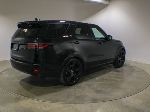 Certified 2025 Land Rover Discovery Dynamic SE AWD/4WD image 5