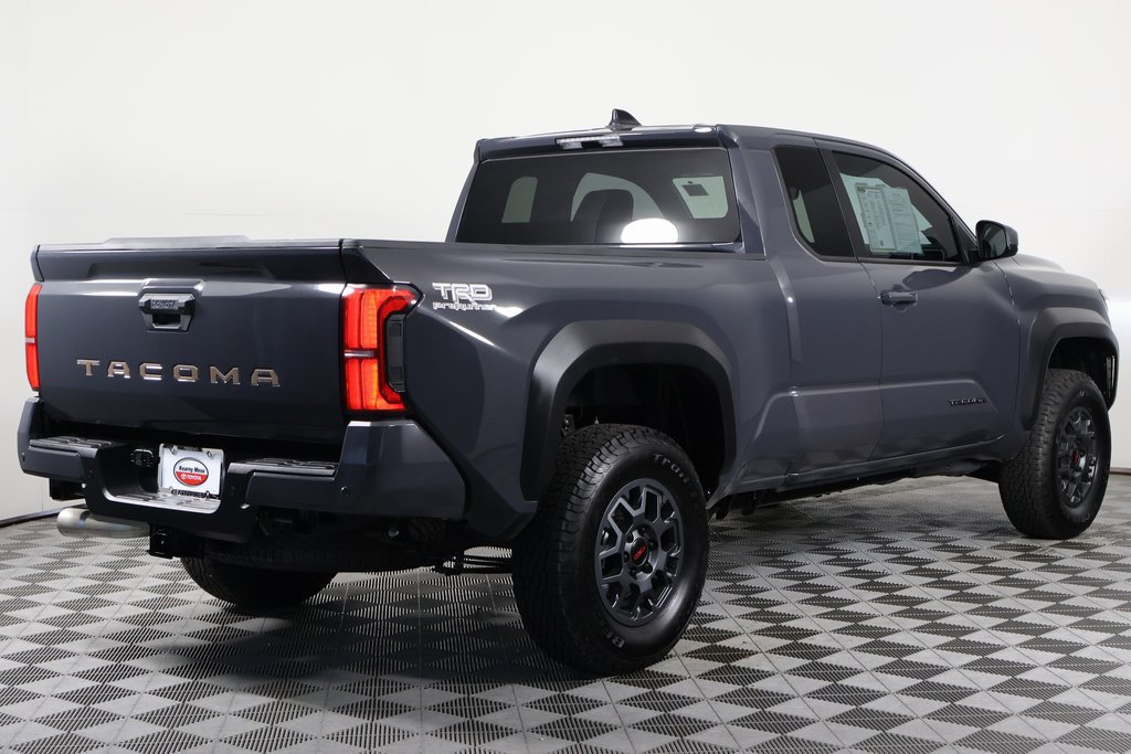 Used 2026 Toyota Tacoma SR5 w/ SR5 Upgrade Package RWD image 4