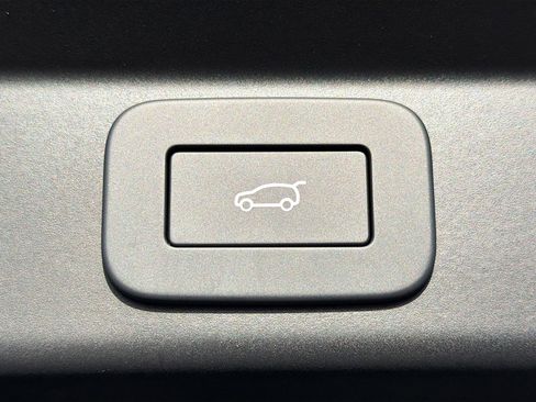 New 2026 Land Rover Range Rover Sport Dynamic SE image 13