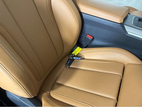 Used 2022 BMW 440i xDrive Coupe w/ Premium Package image 28