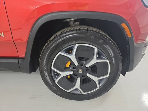 Used 2022 Rivian R1T Adventure AWD/4WD image 10