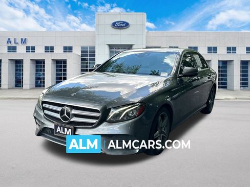 Used 2019 Mercedes-Benz E 300 image 1