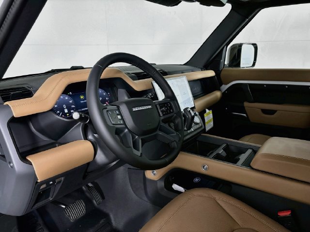 New 2026 Land Rover Defender 110 X-Dynamic SE AWD/4WD image 9