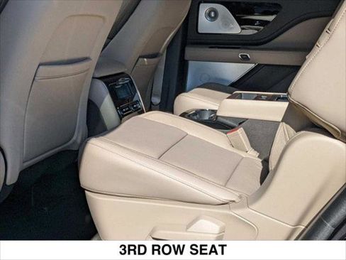 New 2023 Lincoln Aviator Reserve w/ Equipment Group 201A image 12