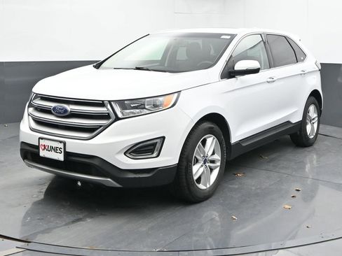 Used 2017 Ford Edge SEL w/ Equipment Group 201A image 6