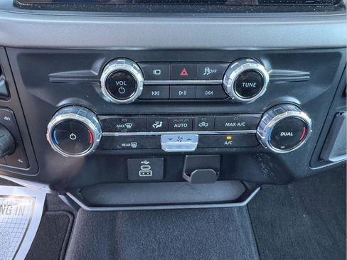 Used 2025 Ford F150 XLT w/ Equipment Group 301A Standard AWD/4WD image 22
