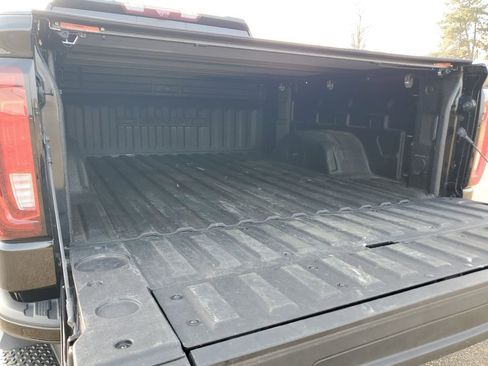 Used 2023 GMC Sierra 1500 Denali Ultimate image 30