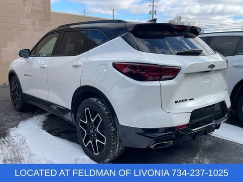 Used 2023 Chevrolet Blazer RS w/ Enhanced Convenience Package image 2