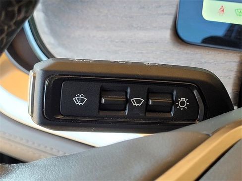 Used 2023 Rivian R1T Adventure image 31