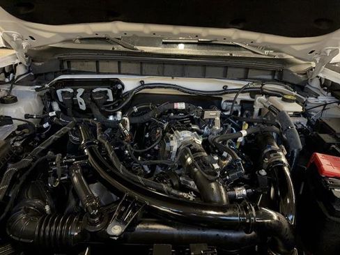 Certified 2023 Ford Bronco Outer Banks w/ Sasquatch Package image 2