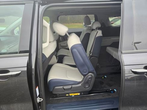 New 2026 Kia Carnival SX FWD image 19