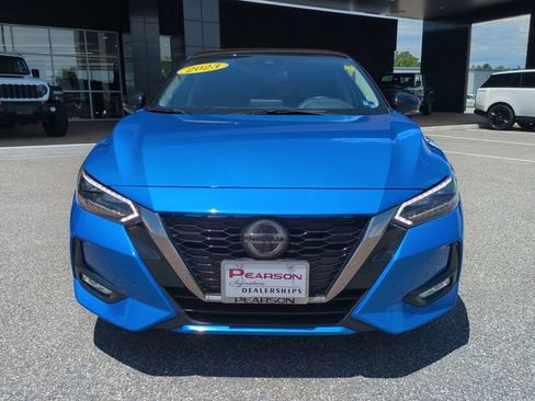 Used 2023 Nissan Sentra SR w/ SR Premium Package FWD image 9