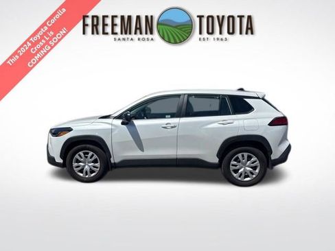 Used 2024 Toyota Corolla Cross L AWD/4WD image 1