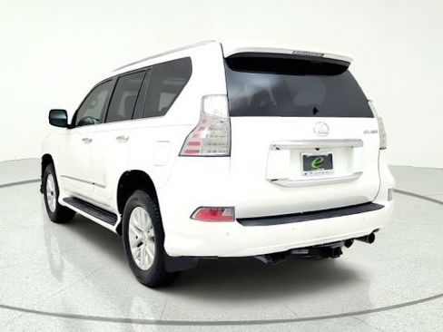 Used 2017 Lexus GX 460 Premium w/ Premium Package AWD/4WD image 6