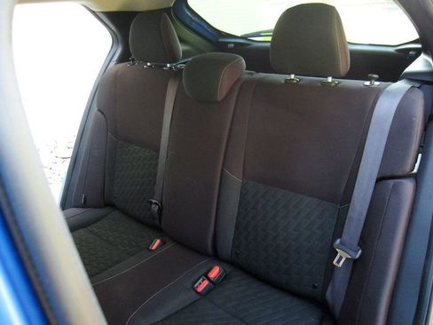 Used 2021 Nissan Kicks SV FWD image 28