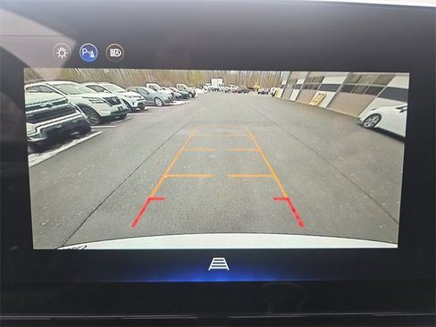 Certified 2025 Chevrolet Equinox LT image 15