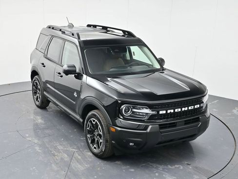 New 2025 Ford Bronco Sport Outer Banks w/ Outer Banks Tech Package+ image 38