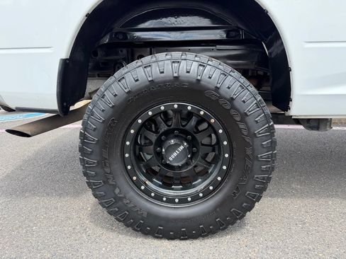 Used 2016 RAM 2500 SLT AWD/4WD image 9