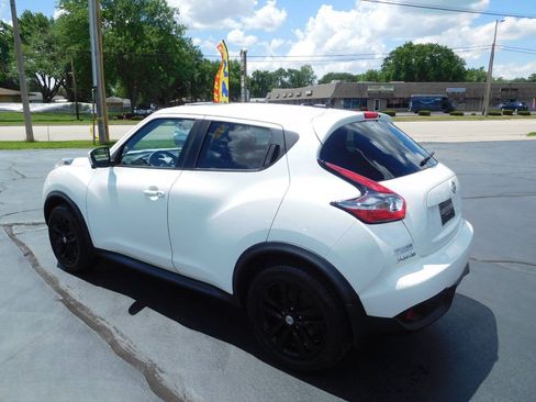 Used 2016 Nissan Juke SV w/ Technology Package AWD/4WD image 8