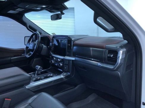 Used 2022 Ford F150 Lariat w/ Equipment Group 502A High AWD/4WD image 21