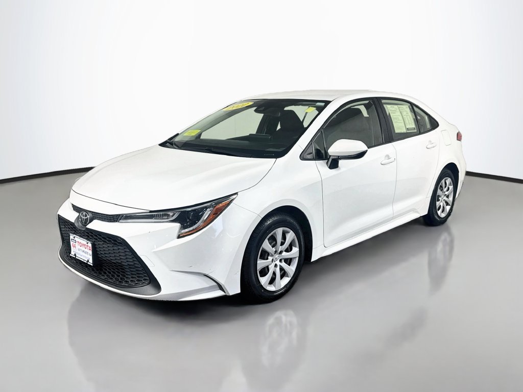 Used 2022 Toyota Corolla LE FWD image 2