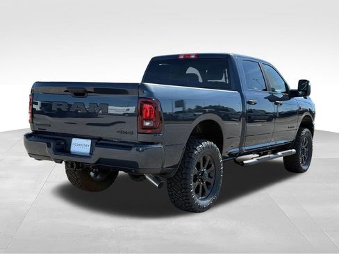 New 2026 RAM 2500 Big Horn AWD/4WD image 6