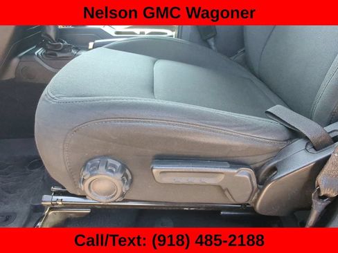 Used 2021 Jeep Wrangler Unlimited Sport AWD/4WD image 18