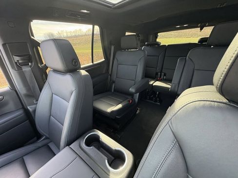 Used 2025 Chevrolet Tahoe Z71 w/ Z71 Off-Road Package image 37