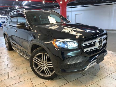 Used 2022 Mercedes-Benz GLS 450 4MATIC image 2