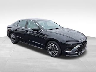 New 2025 Hyundai Sonata Limited FWD video 3