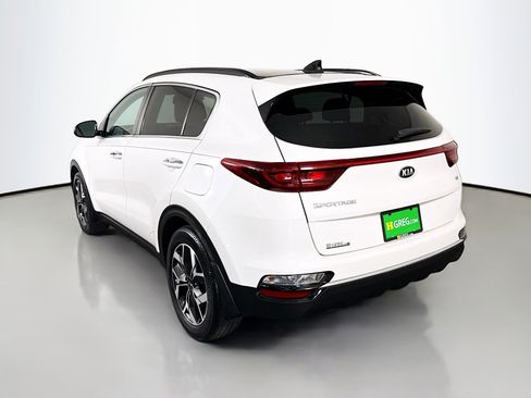 Used 2022 Kia Sportage EX image 7