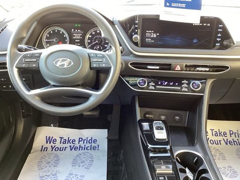 Certified 2023 Hyundai Sonata SEL w/ Preferred Accessory Package image 32
