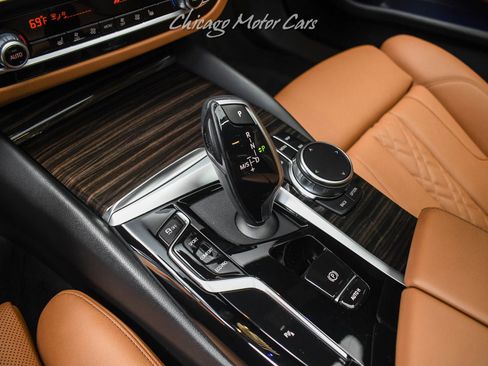 Used 2022 BMW 530i xDrive w/ Premium Package AWD/4WD image 20