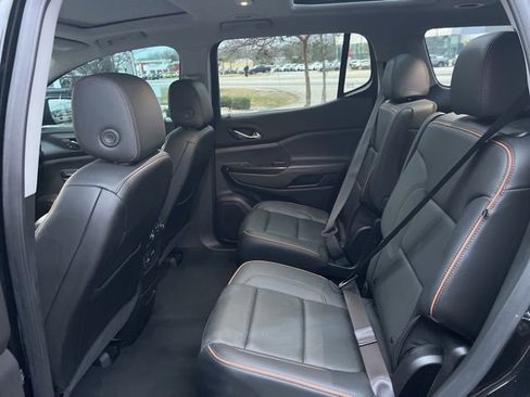 Used 2023 GMC Acadia AT4 w/ Technology Package image 13