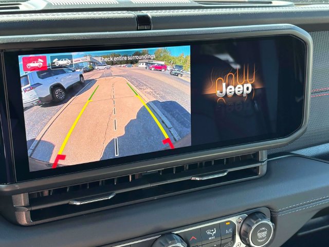 New 2027 Jeep Wrangler Unlimited Rubicon AWD/4WD image 23