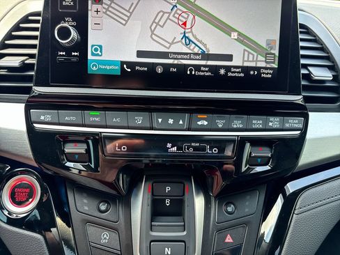 New 2026 Honda Odyssey Touring image 19