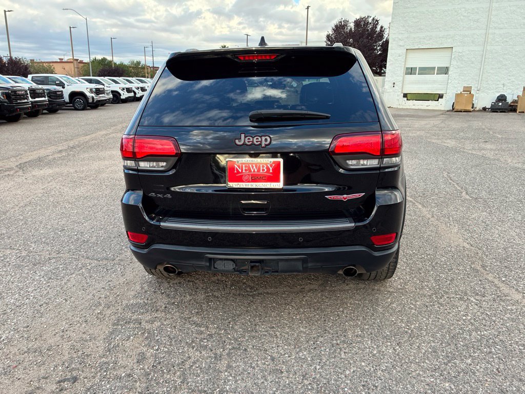 Used 2018 Jeep Grand Cherokee Trailhawk AWD/4WD image 6