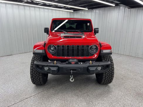 Used 2025 Jeep Wrangler Unlimited Rubicon 392 AWD/4WD image 2