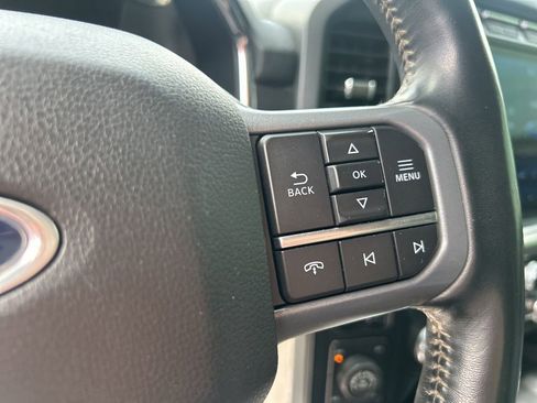 Used 2022 Ford F150 Lariat w/ Trailer Tow Package AWD/4WD image 18