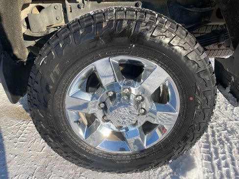 Used 2015 GMC Sierra 3500 Denali w/ Duramax Plus Package image 12