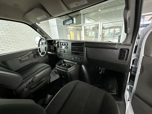 Used 2024 Chevrolet Express 2500 w/ Driver Convenience Package RWD image 22
