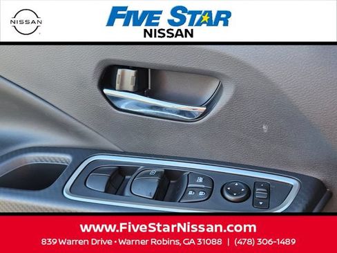 Used 2025 Nissan Versa SR w/ Trunk Package FWD image 28