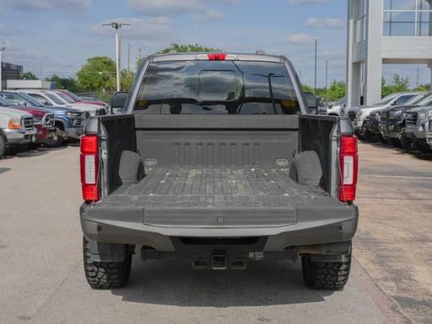Used 2022 Ford F250 Lariat AWD/4WD image 10