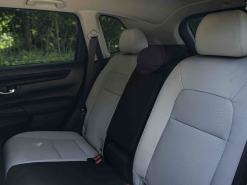 Used 2024 Honda CR-V LX image 18