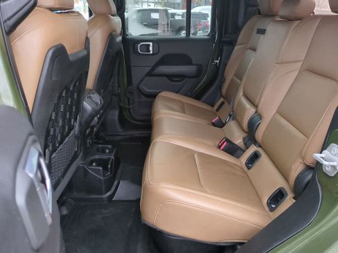 Used 2021 Jeep Gladiator Rubicon image 19