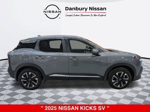 Certified 2025 Nissan Kicks SV w/ SV Premium Package AWD/4WD image 2