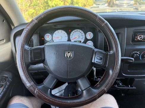 Used 2004 Dodge Ram 1500 Truck SLT w/ Trailer Tow Group image 8