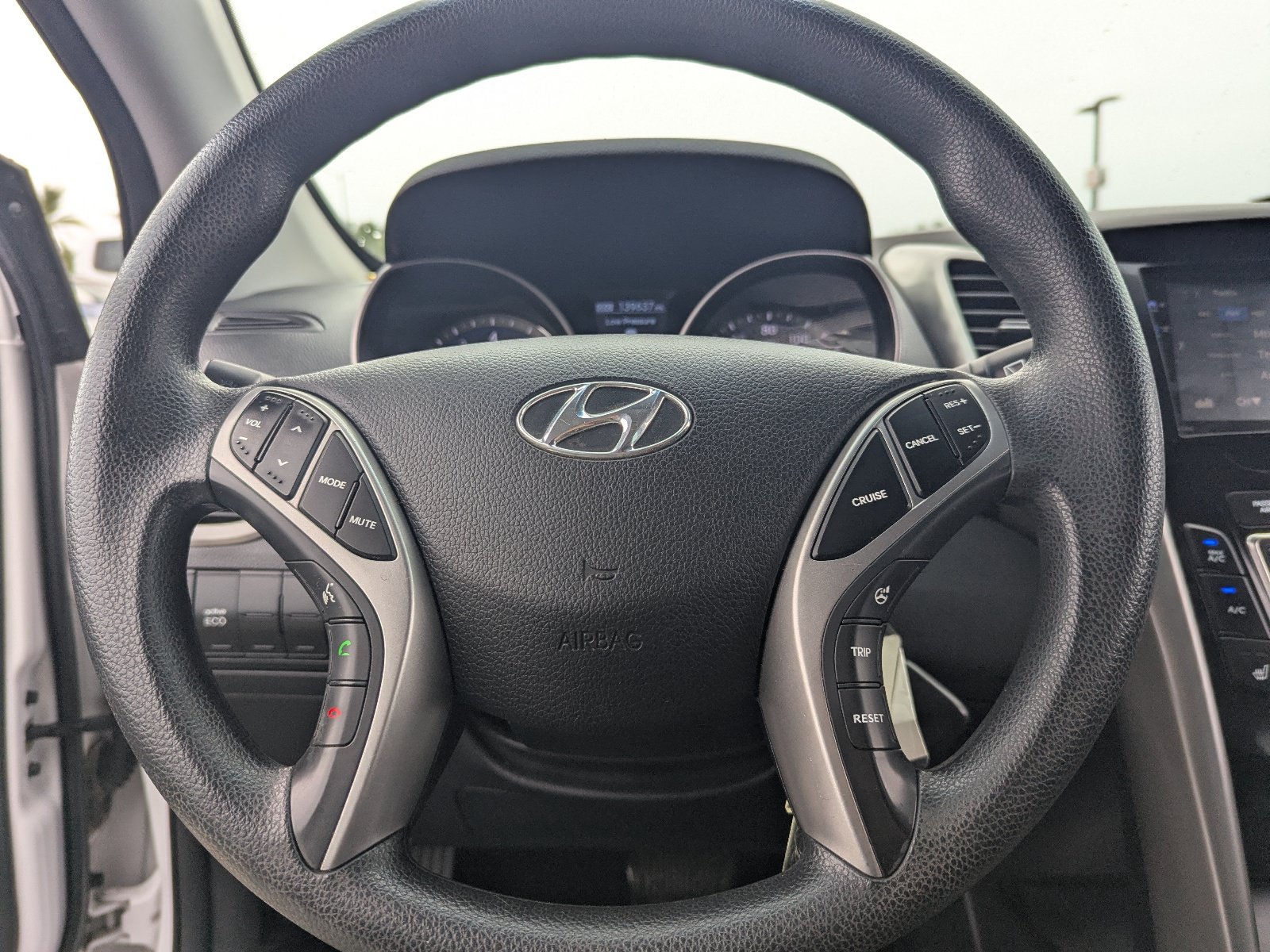 Used 2016 Hyundai Elantra GT FWD image 29