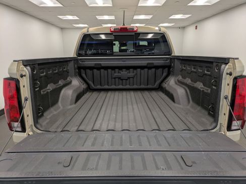 Used 2023 Chevrolet Colorado Trail Boss w/ Advanced Trailering Package AWD/4WD image 25